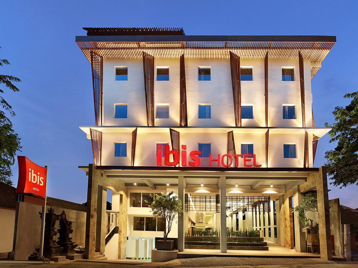 Hotel Ibis Bali Legian Street Exterior foto