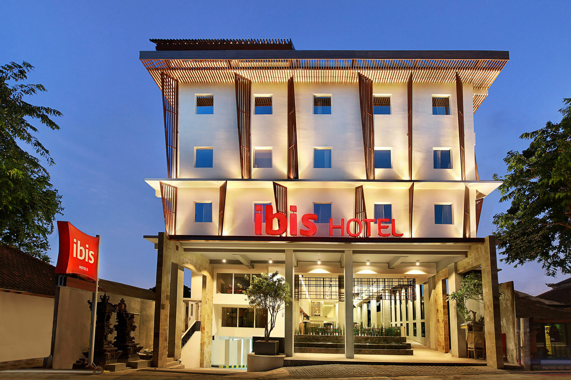 Hotel Ibis Bali Legian Street Exterior foto